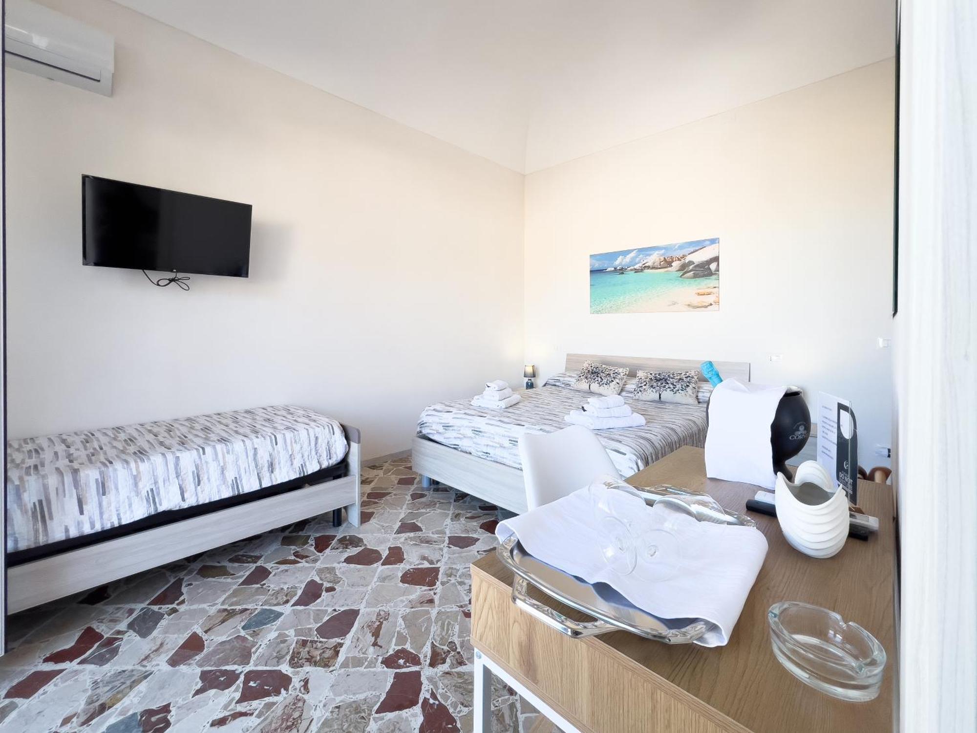 Ponente & Maestro Rooms Favignana Exterior foto